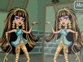 Gra Funny mirror in Monster High school