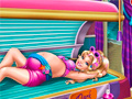 Gra Pregnant Princess Tanning Solarium
