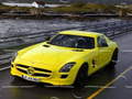 Gra Mercedes-Benz SLS E-Cell Puzzle