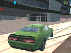 Gra Hustle in a Wildcat Dodge Challenger